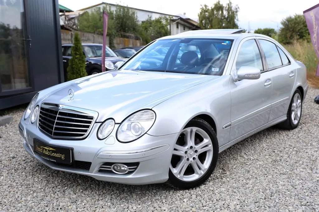 Fotografie: 2007 Mercedes-Benz E Class