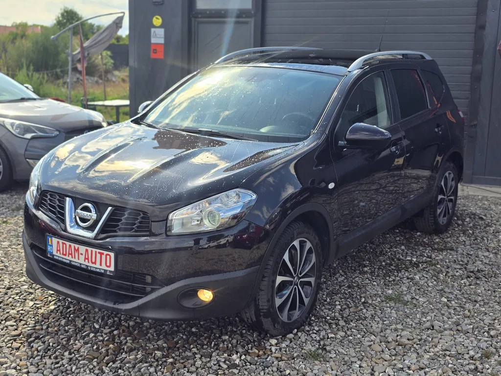 Fotografie: 2011 Nissan Qashqai+2