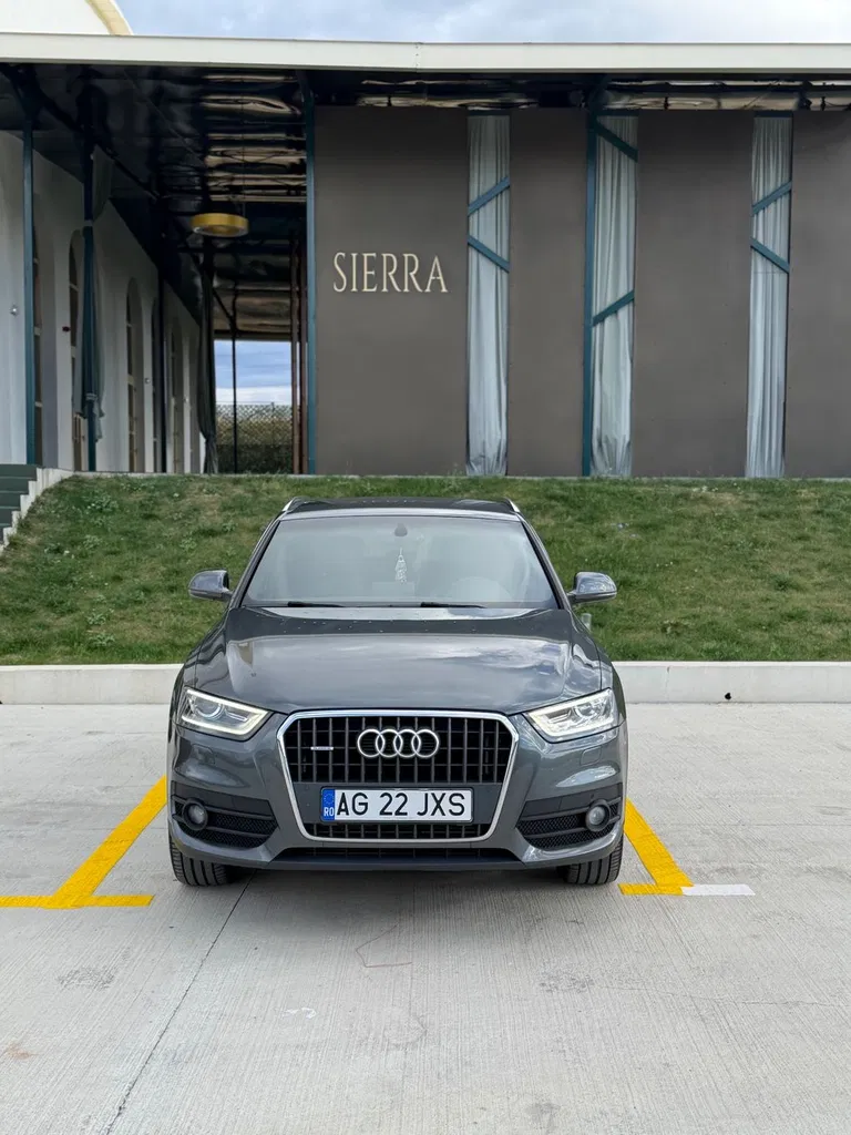Fotografie: 2013 Audi Q3