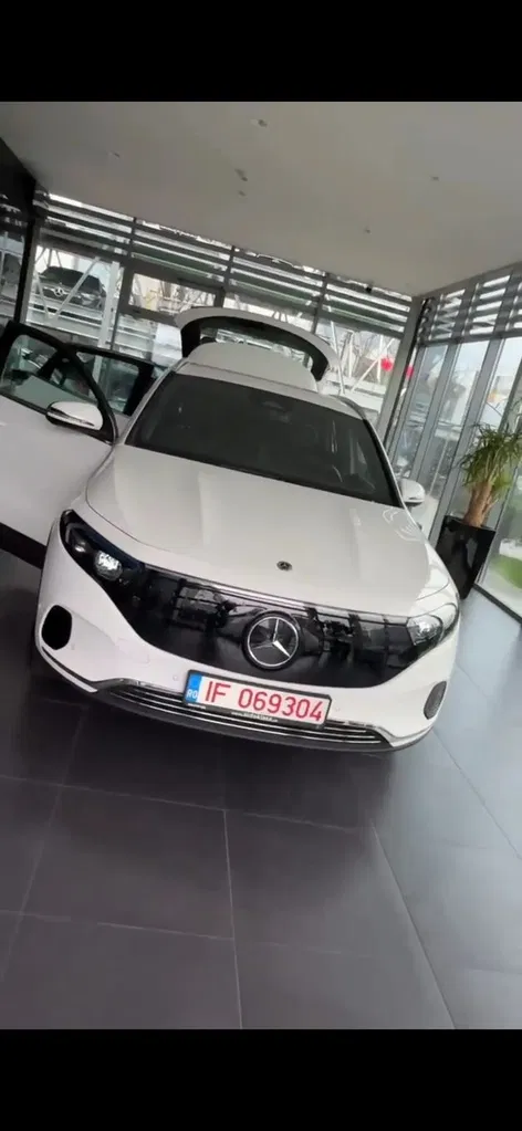 Fotografie: 2024 Mercedes-Benz EQA