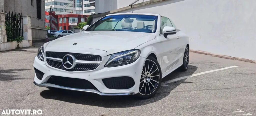 Fotografie: 2018 Mercedes-Benz C