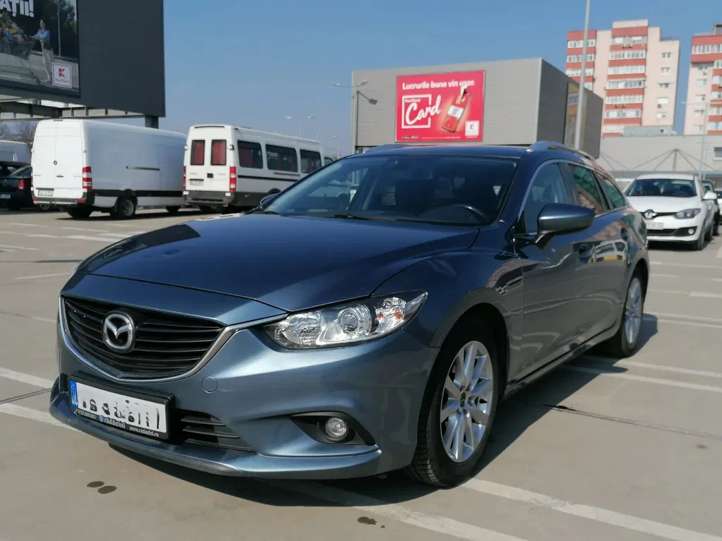 Fotografie: 2014 Mazda 6