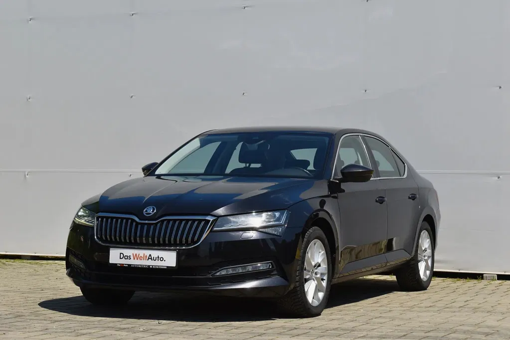 Fotografie: 2020 Skoda Superb