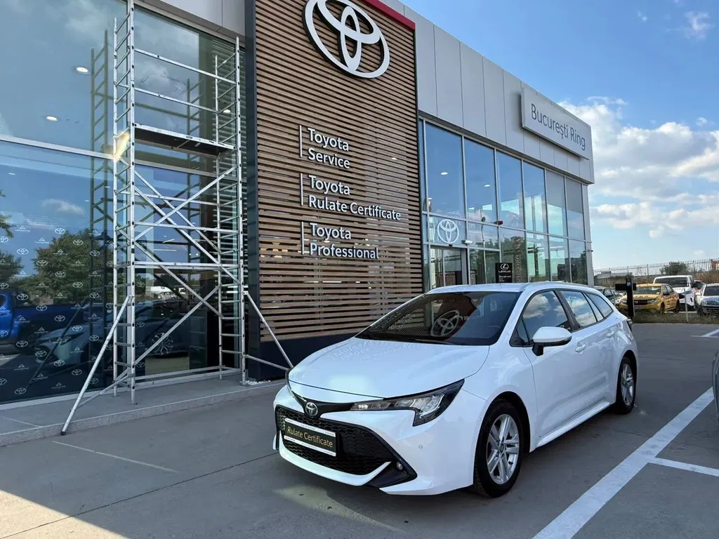 Fotografie: 2022 Toyota Corolla