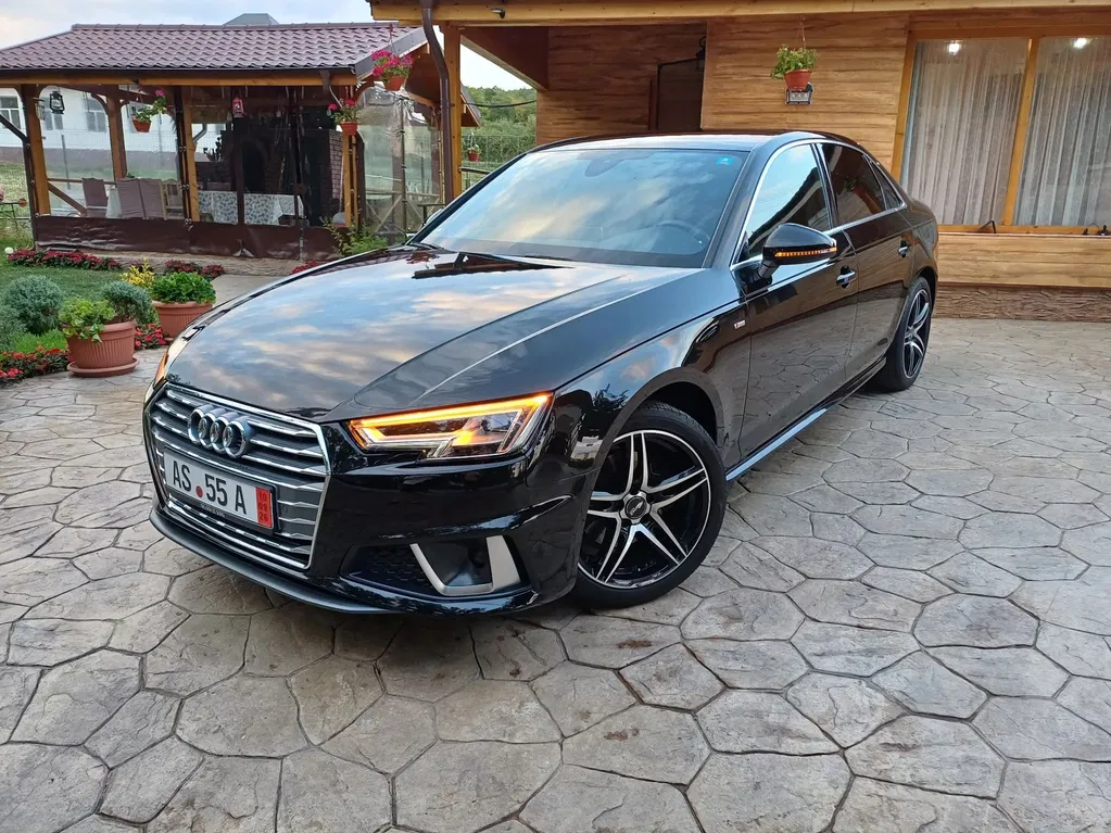 Fotografie: 2019 Audi A4 Limuzina