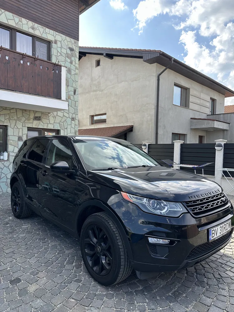 Fotografie: 2015 Land Rover Discovery Sport