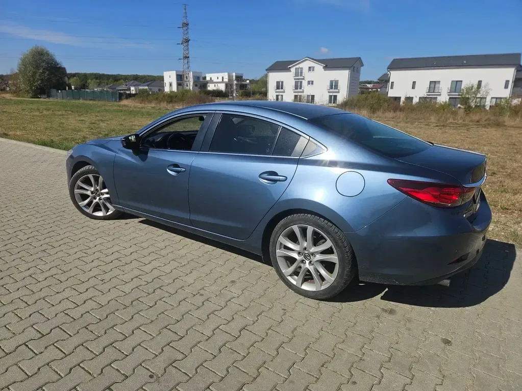 Fotografie: 2013 Mazda 6