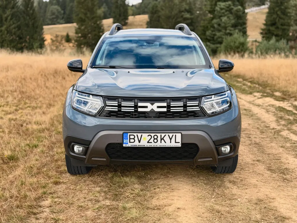Fotografie: 2023 Dacia Duster