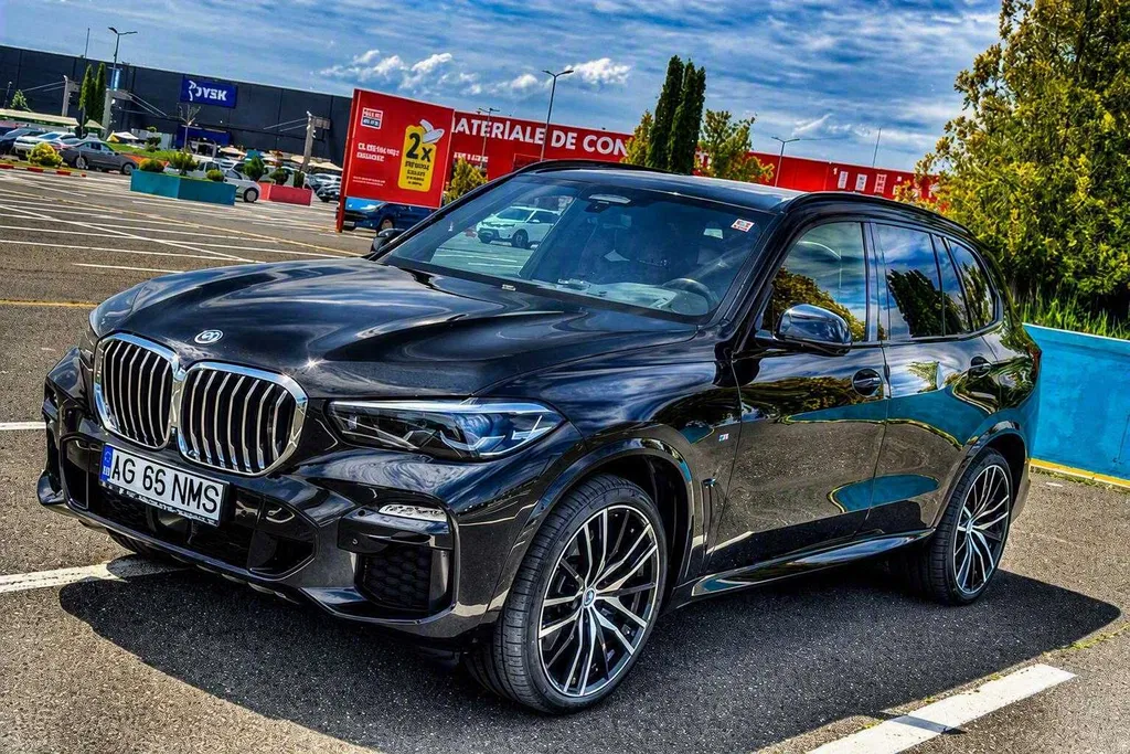 Fotografie: 2019 BMW X5