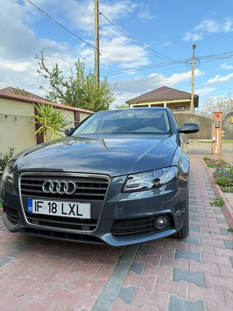 Fotografie: 2011 Audi A4 Limuzina