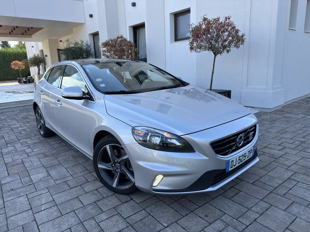 Fotografie: 2015 Volvo V40