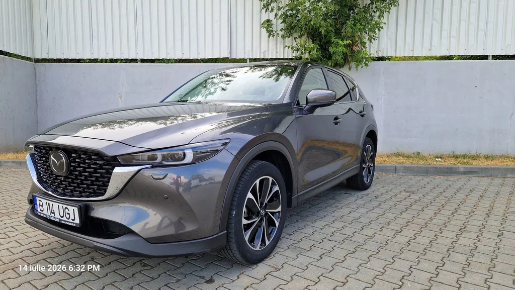 Fotografie: 2022 Mazda CX-5