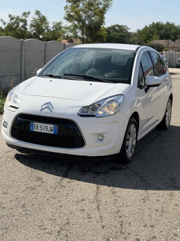 Fotografie: 2012 Citroen C3