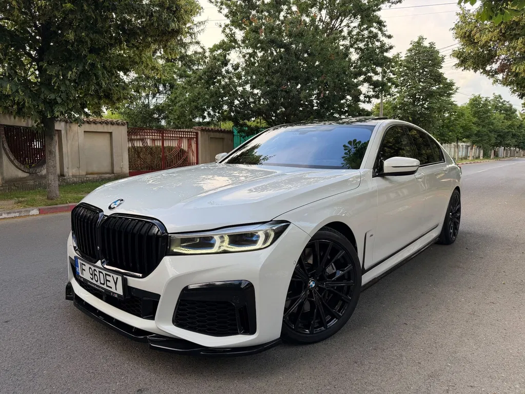 Fotografie: 2021 BMW Seria 7