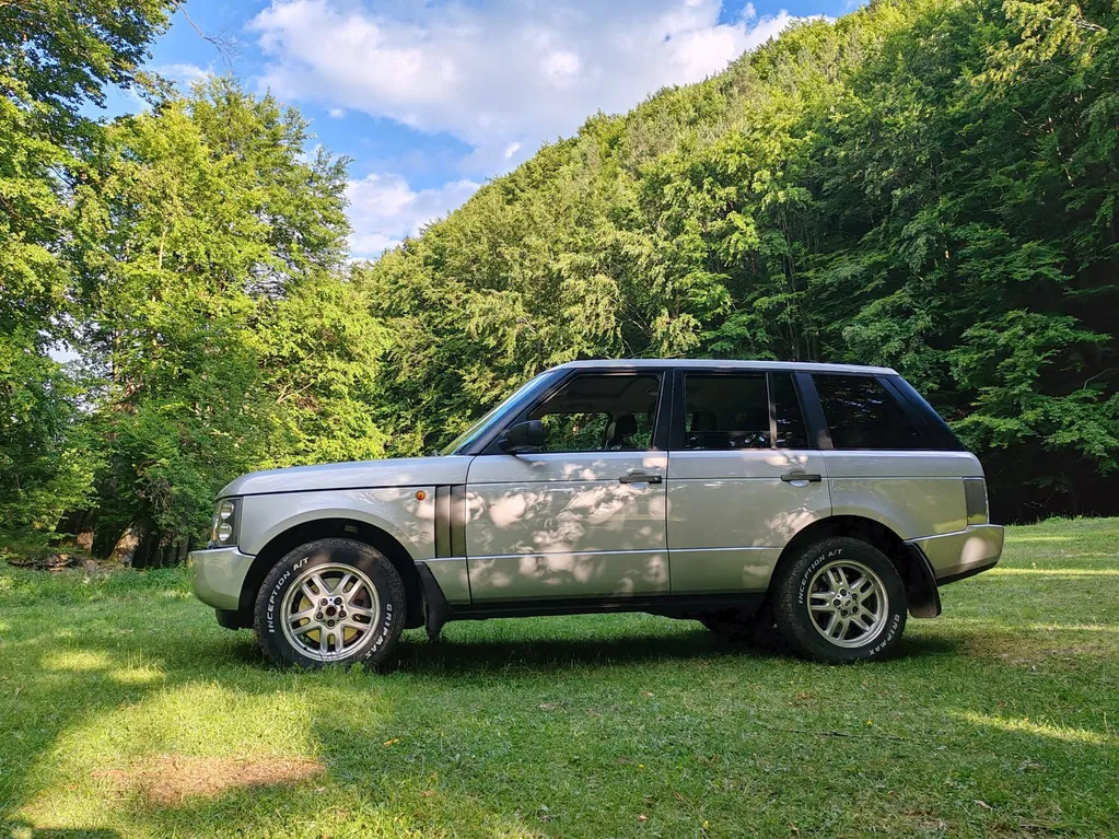 Fotografie: 2003 Land Rover Range Rover