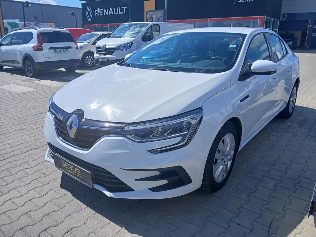 Fotografie: 2022 Renault Megane