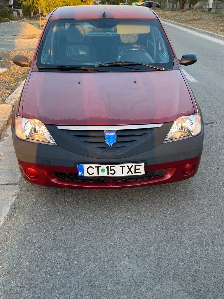 Fotografie: 2005 Dacia Logan