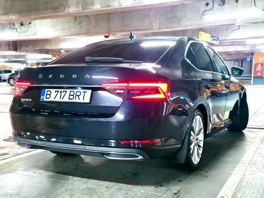 Fotografie: 2020 Skoda Superb