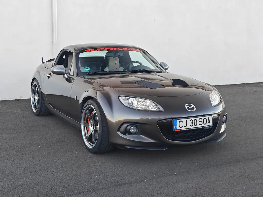 Fotografie: 2014 Mazda MX-5