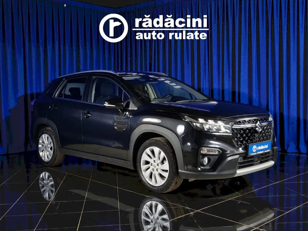 Fotografie: 2023 Suzuki SX4
