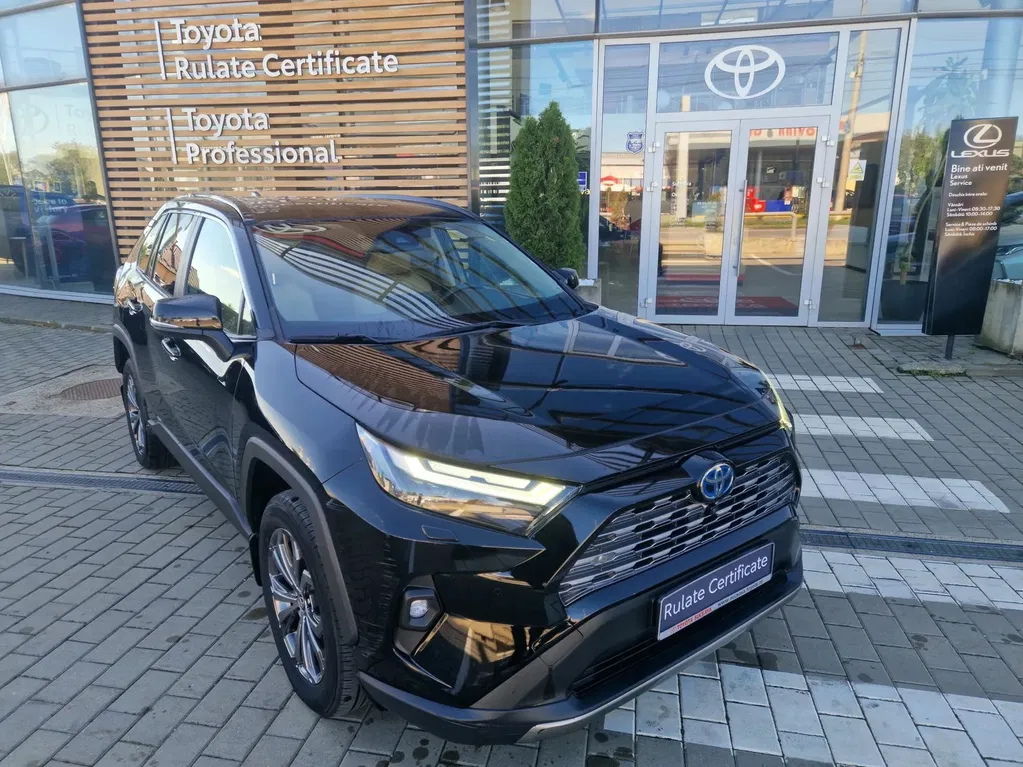 Fotografie: 2022 Toyota RAV-4
