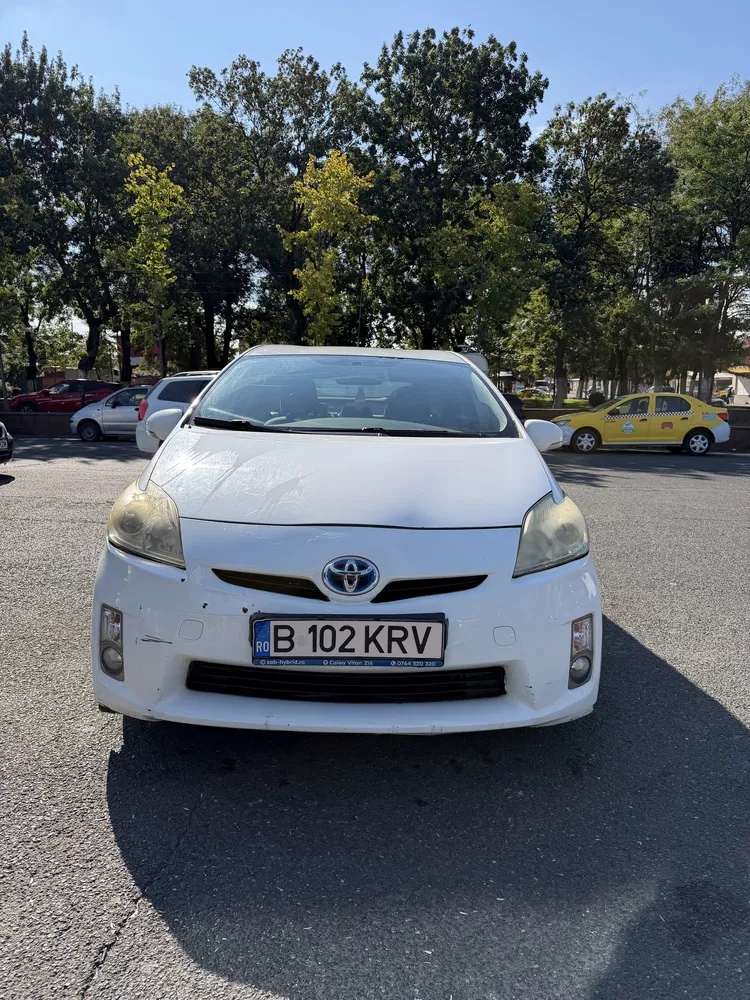 Fotografie: 2011 Toyota Prius