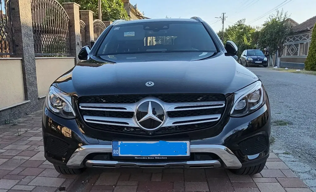 Fotografie: 2018 Mercedes-Benz GLC