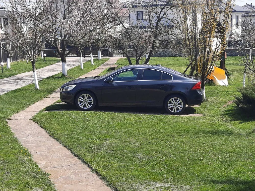 Fotografie: 2011 Volvo S60