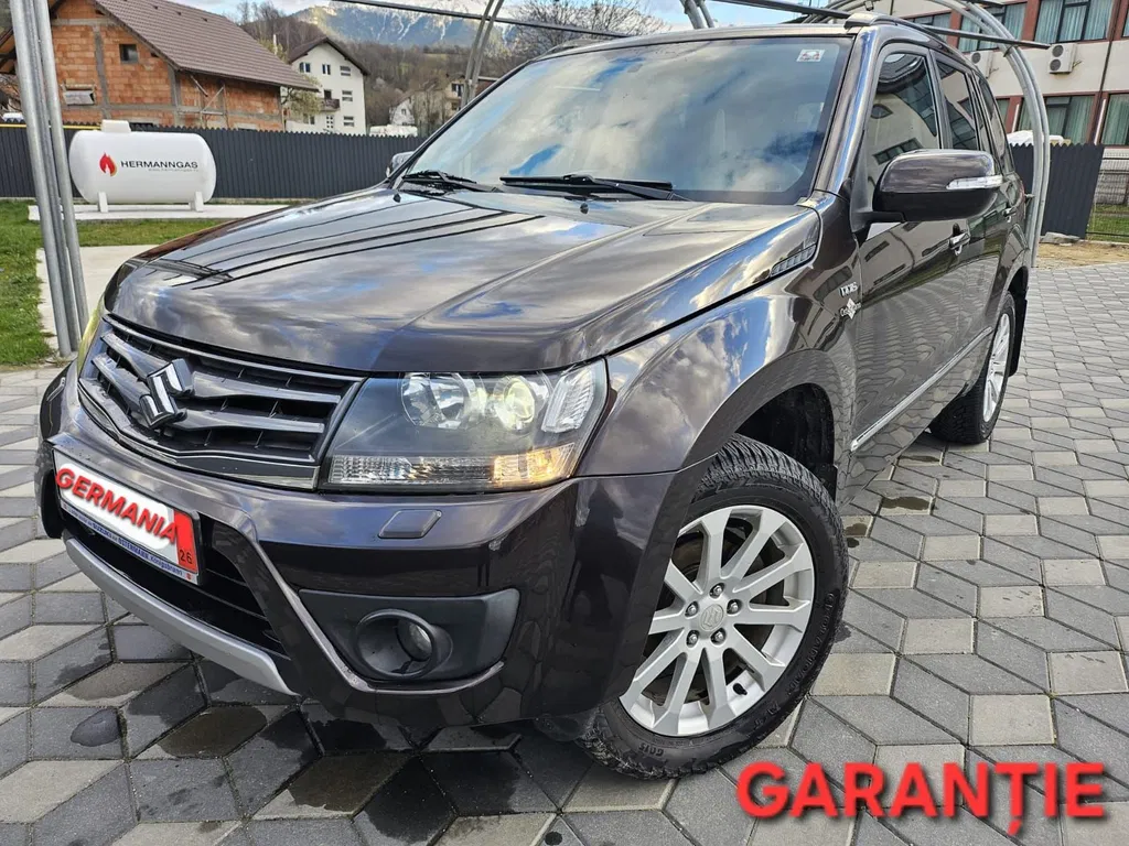 Fotografie: 2014 Suzuki Grand Vitara