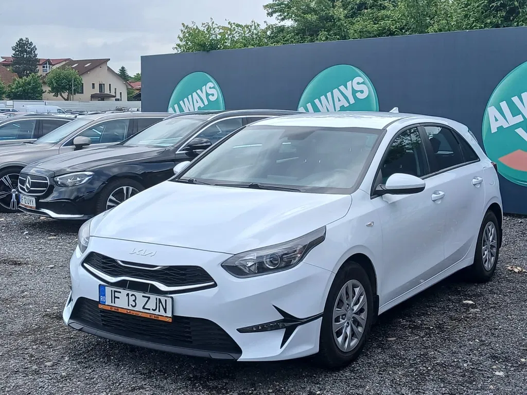 Fotografie: 2021 Kia Ceed