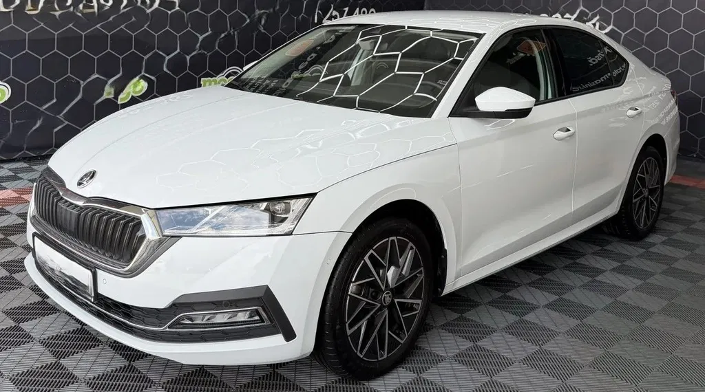 Fotografie: 2024 Skoda Octavia