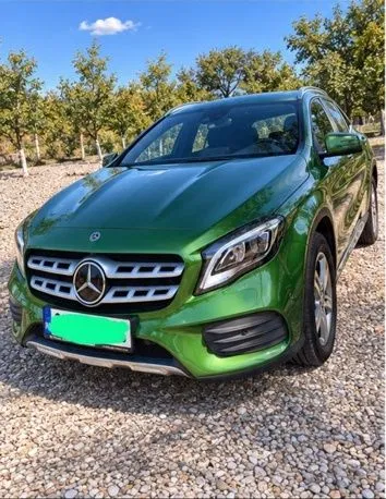 Fotografie: 2017 Mercedes-Benz GLA