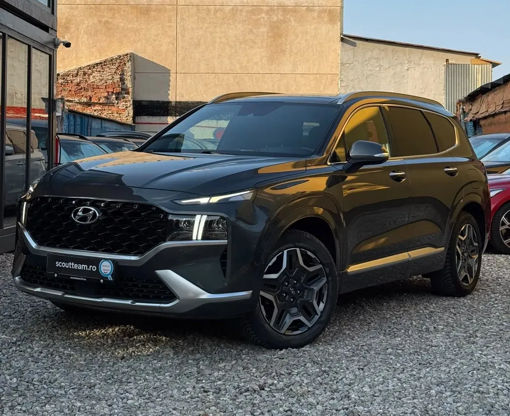 Fotografie: 2022 Hyundai Santa Fe