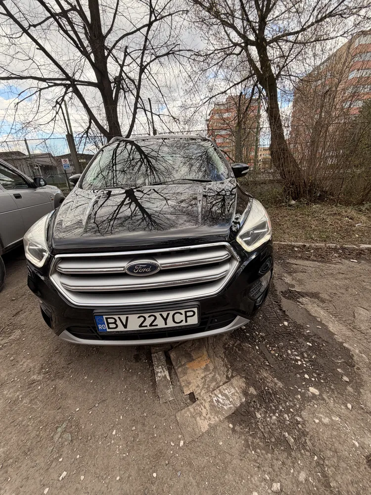Fotografie: 2017 Ford Kuga