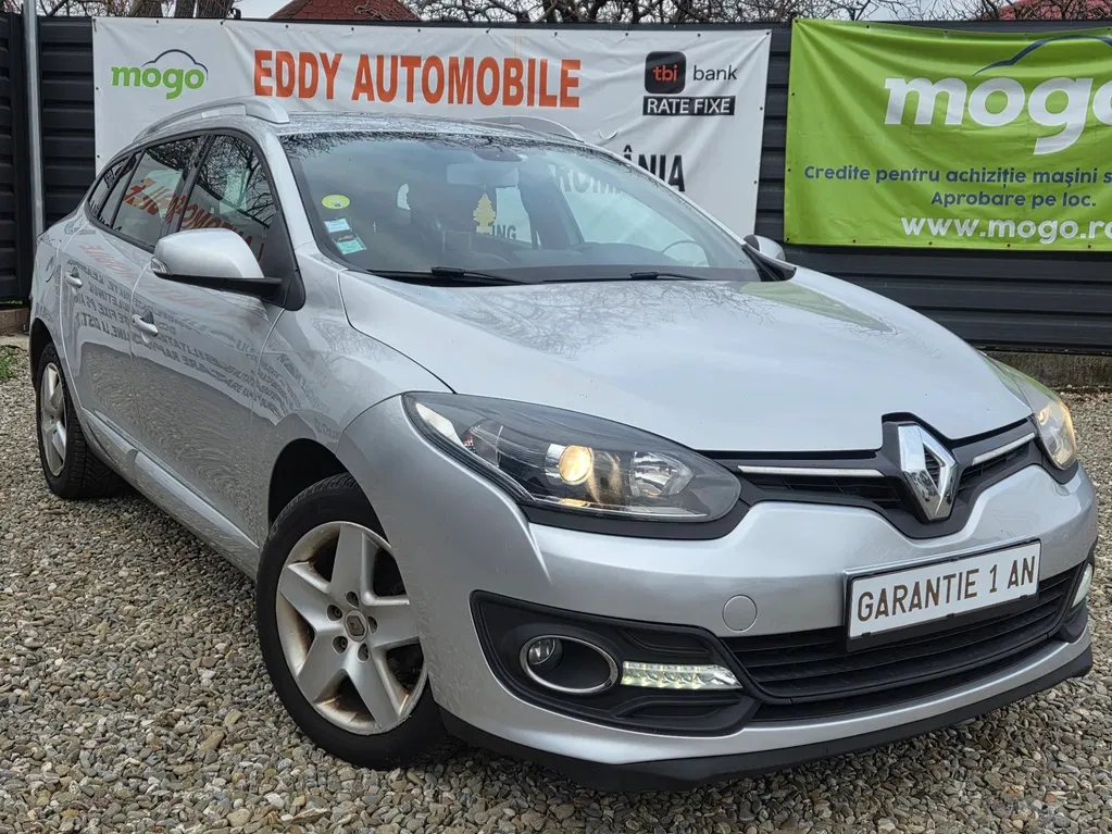 Fotografie: 2015 Renault Megane
