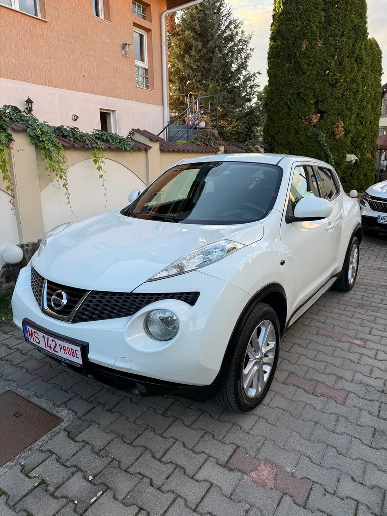 Fotografie: 2012 Nissan Juke
