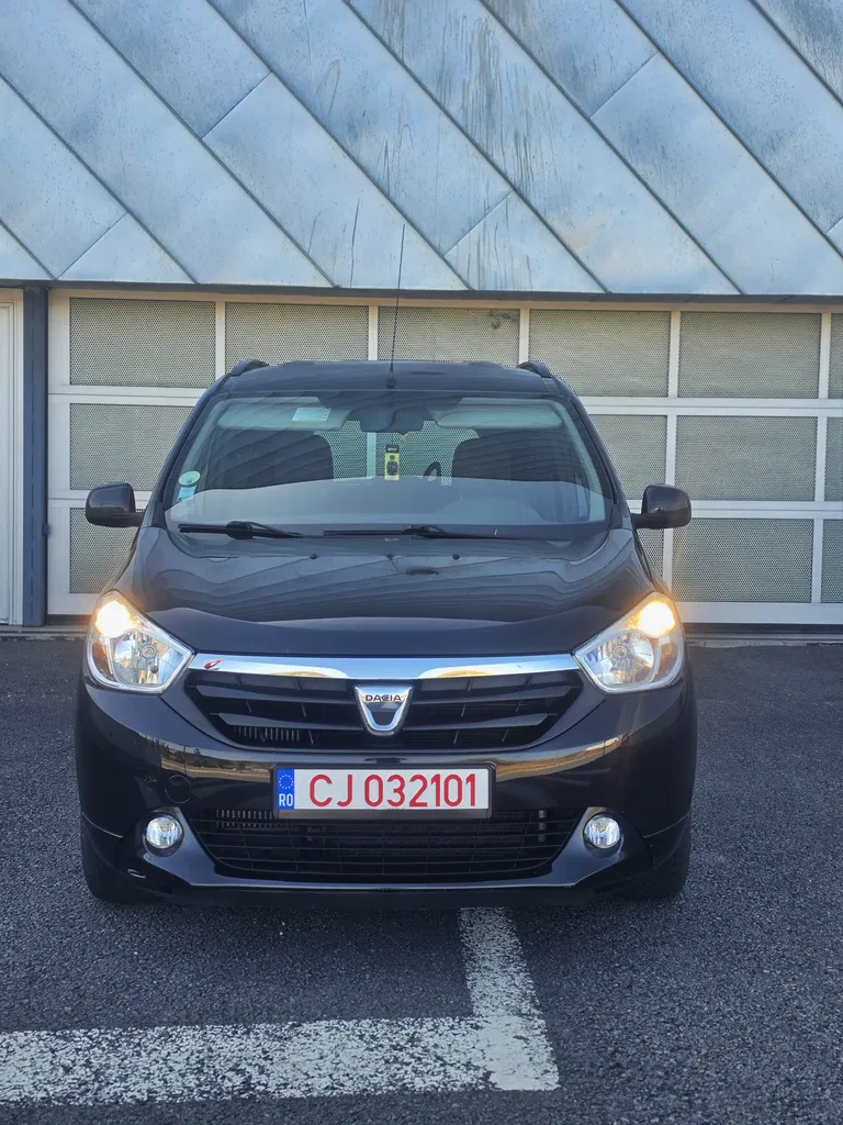 Fotografie: 2013 Dacia Lodgy