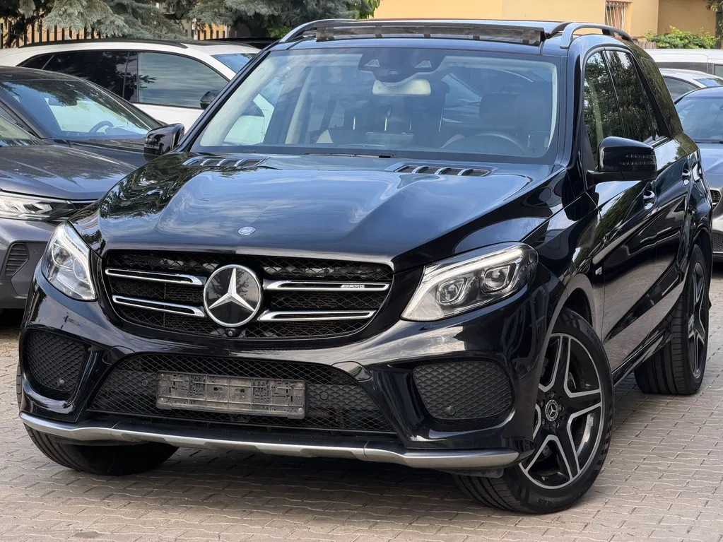 Fotografie: 2017 Mercedes-Benz GLE