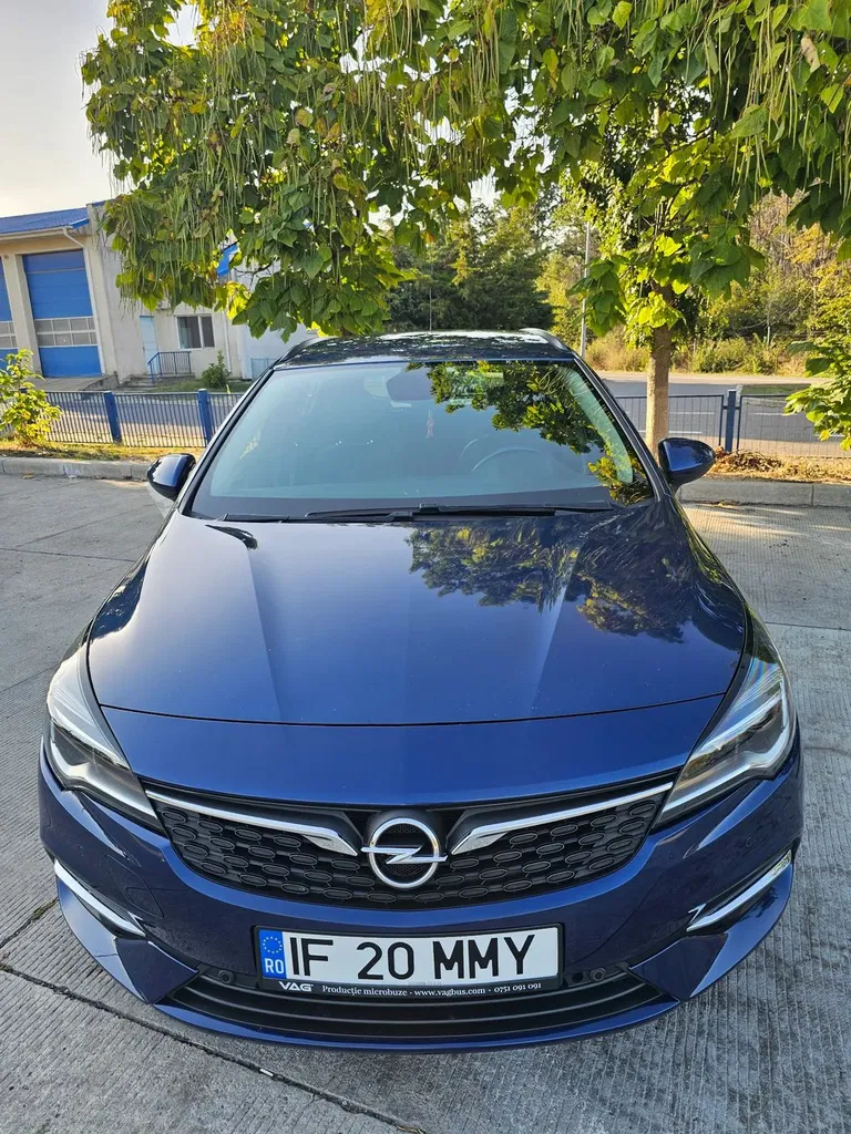 Fotografie: 2020 Opel Astra