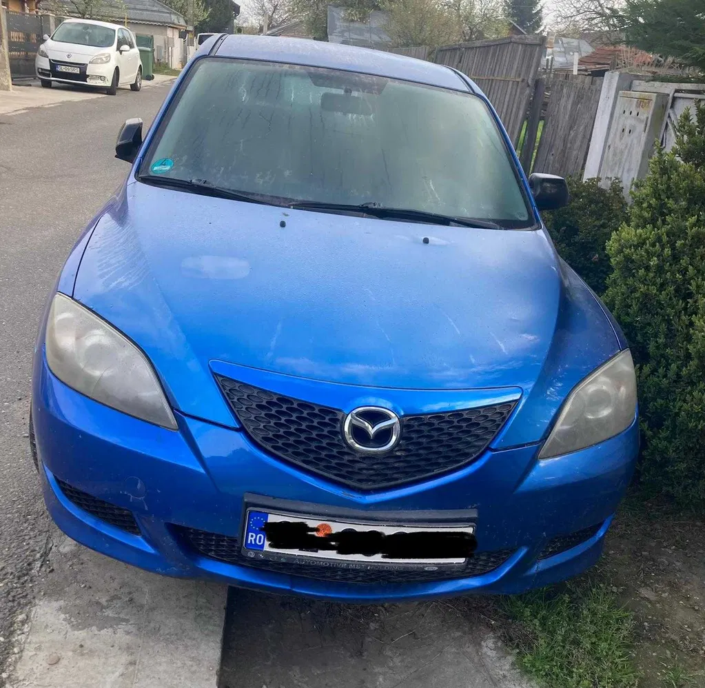 Fotografie: 2006 Mazda 3