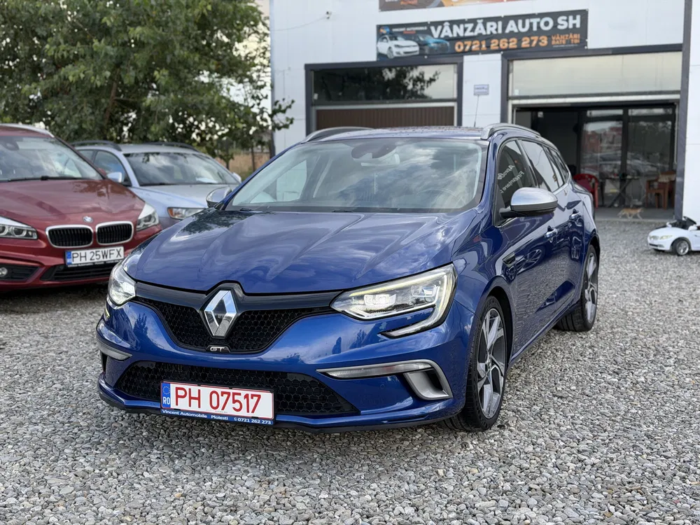 Fotografie: 2018 Renault Megane