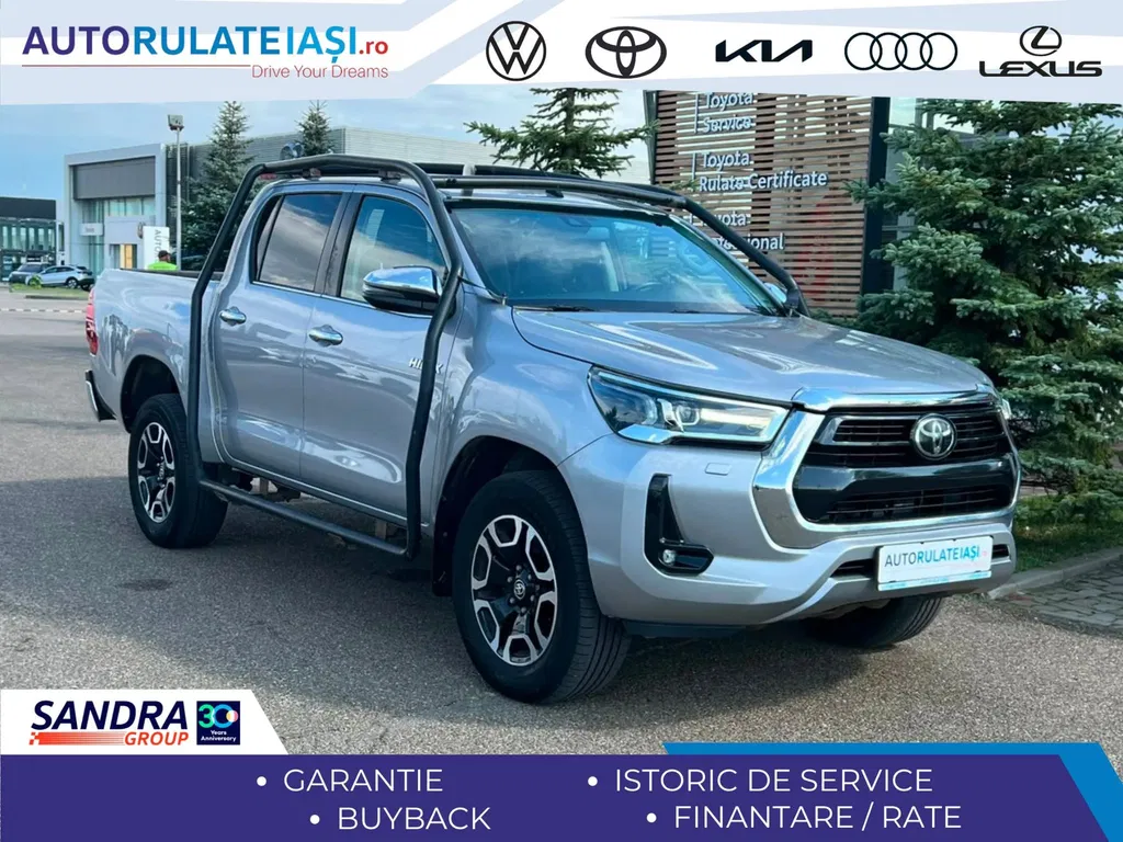 Fotografie: 2021 Toyota Hilux