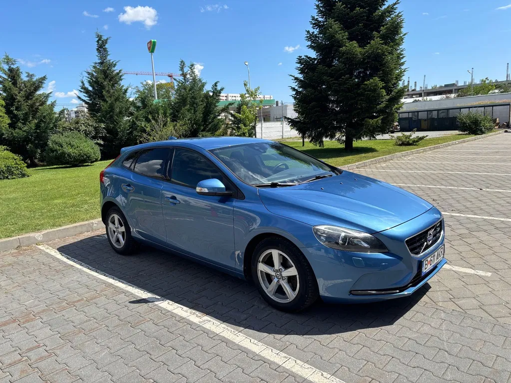 Fotografie: 2015 Volvo V40