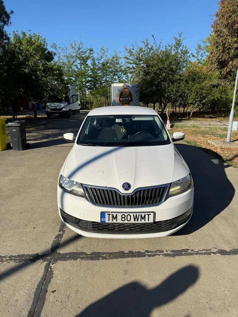 Fotografie: 2017 Skoda RAPID