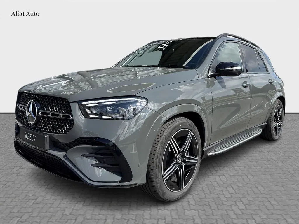Fotografie: 2026 Mercedes-Benz GLE