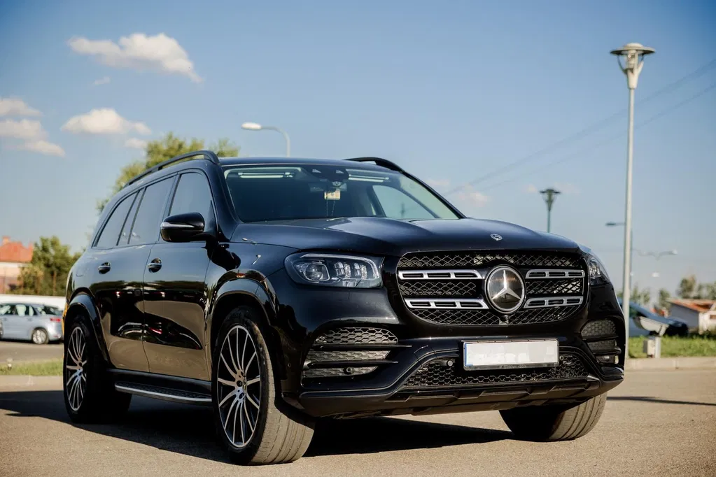 Fotografie: 2023 Mercedes-Benz GLS