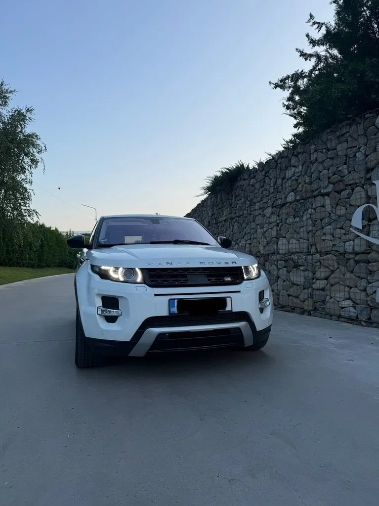 Fotografie: 2015 Land Rover Range Rover Evoque