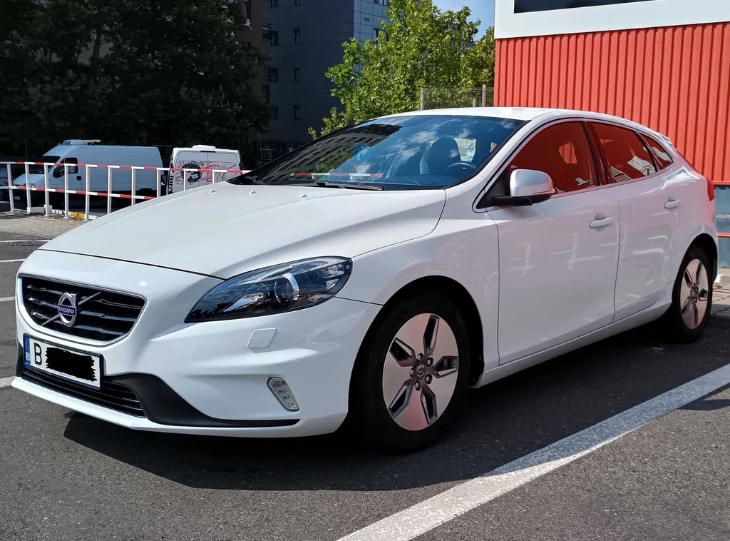 Fotografie: 2016 Volvo V40