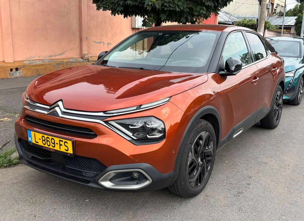 Fotografie: 2021 Citroen C4