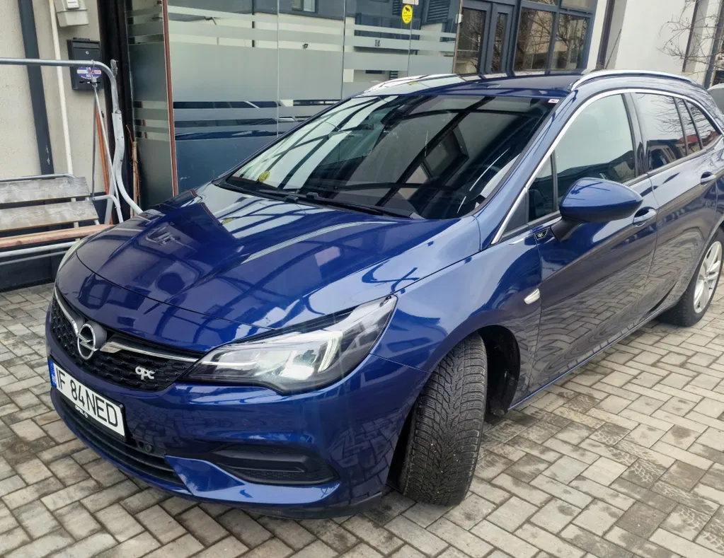 Fotografie: 2020 Opel Astra